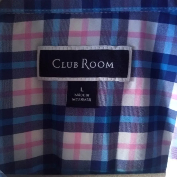 Club room shirt size large (box C ) - Picture 3 of 4